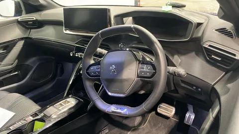 Peugeot 208 100kW GT 50kWh Auto