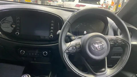Toyota Aygo X 1.0 VVT-i Edge 5dr