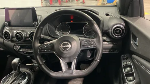 Nissan Juke 1.0 DiG-T 114 N-Connecta 5dr DCT