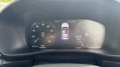 VOLVO XC40 1.5 T3 [163] R DESIGN
