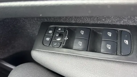 VOLVO XC40 1.5 T3 [163] R DESIGN