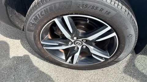 VOLVO XC40 1.5 T3 [163] R DESIGN