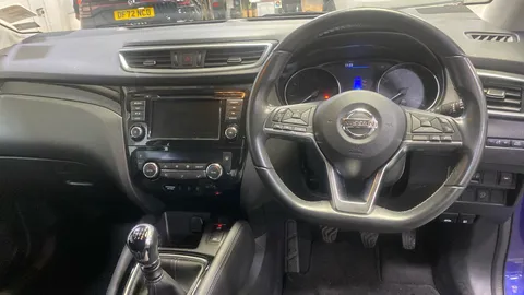 NISSAN QASHQAI 1.3 DiG-T Acenta Premium