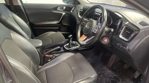 KIA CEED 1.0T GDi ISG 3