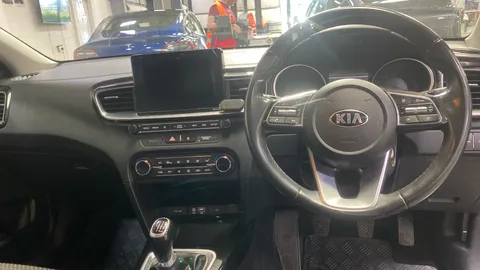 KIA CEED 1.0T GDi ISG 3