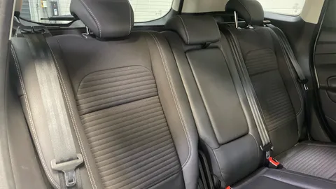 FORD KUGA 2.0 TDCi Titanium Edition Auto 2WD