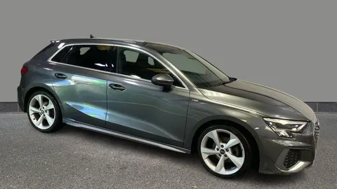 AUDI A3 35 TFSI S Line S Tronic