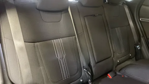 HYUNDAI TUCSON 1.6 TGDi Hybrid 230 SE Connect 2WD Auto