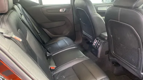 VOLVO XC40 1.5 T5 Recharge PHEV Inscription Pro Auto