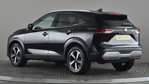 NISSAN QASHQAI 1.3 DiG-T MH N-Connecta