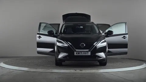 NISSAN QASHQAI 1.3 DiG-T MH N-Connecta