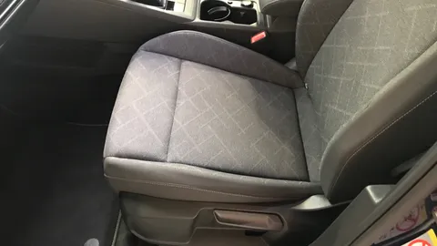 VOLKSWAGEN GOLF 1.5 TSI Life