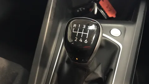 VOLKSWAGEN GOLF 1.5 TSI Life