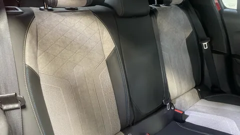 PEUGEOT 208 100kW GT Premium 50kWh Auto