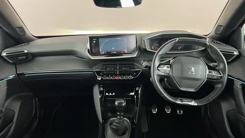 PEUGEOT 2008 1.2 PureTech 130 GT