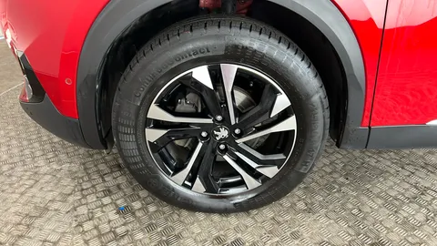 PEUGEOT 2008 1.2 PureTech 130 GT