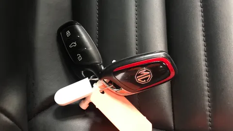MG MOTOR UK HS 1.5 T-GDI PHEV Exclusive Auto