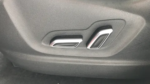 MG MOTOR UK HS 1.5 T-GDI PHEV Exclusive Auto