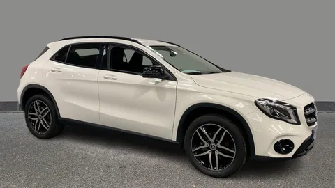 MERCEDES-BENZ GLA GLA 180 Urban Edition Auto