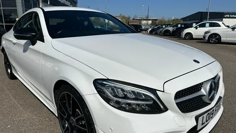 MERCEDES-BENZ C CLASS C200 AMG Line 9G-Tronic