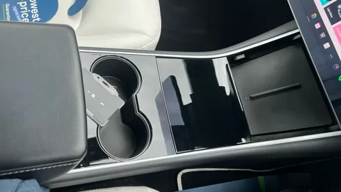 TESLA MODEL 3 Long Range AWD Auto