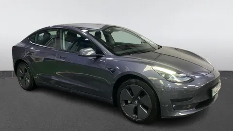 TESLA MODEL 3 RWD Auto