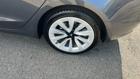 TESLA MODEL 3 Long Range AWD Auto