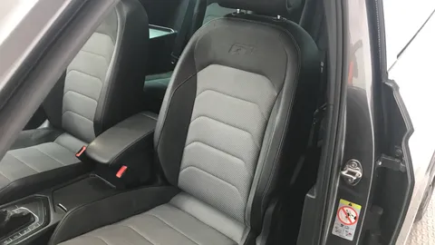 VOLKSWAGEN TIGUAN 2.0 TDi 150 R-Line Tech DSG