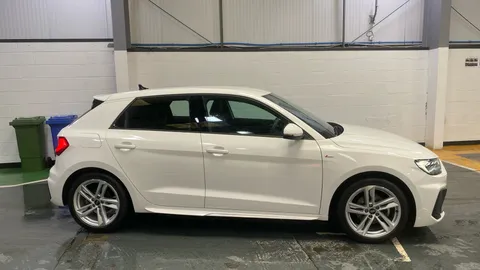 AUDI A1 35 TFSI S Line S Tronic