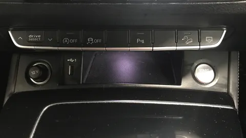 AUDI Q5 40 TDI Quattro Edition 1 S Tronic