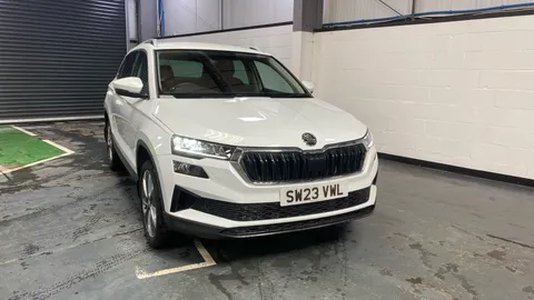 Škoda Karoq 1.5 TSI SE L 5dr