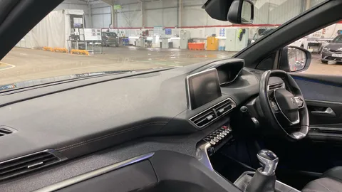 Peugeot 5008 1.5 BlueHDi GT Line 5dr