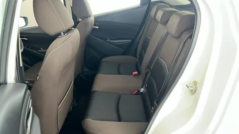 MAZDA 2 1.5 Skyactiv G 75 SE-L