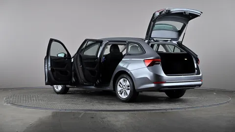 SKODA OCTAVIA 2.0 TDI SE Technology DSG
