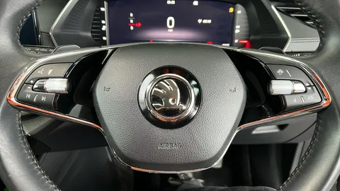 SKODA OCTAVIA 2.0 TDI SE Technology DSG