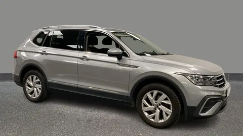 Volkswagen Tiguan Allspace 1.5 TSI Life DSG [7 Seats]