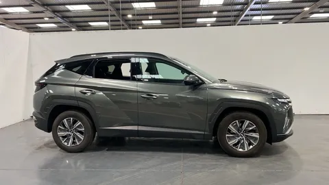 HYUNDAI TUCSON 1.6 TGDi SE Connect 2WD