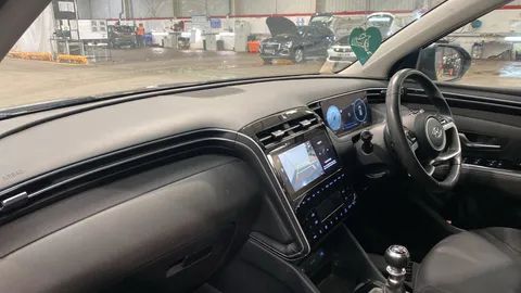 HYUNDAI TUCSON 1.6 TGDi SE Connect 2WD