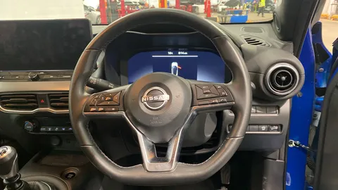 Nissan Juke 1.0 DiG-T N-Connecta 5dr