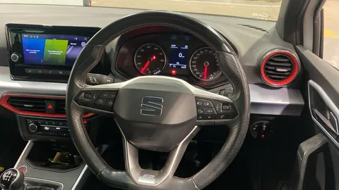 SEAT ARONA 1.0 TSI 110 FR Edition