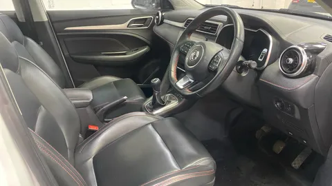 Mg Motor Uk               Zs 1.0T GDi Exclusive 5dr