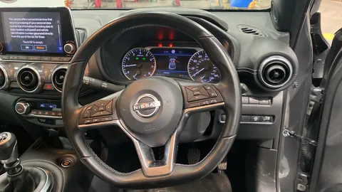 Nissan Juke 1.0 DiG-T 114 N-Connecta 5dr