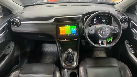 Mg Motor Uk               Zs 1.5 VTi-TECH Exclusive 5dr