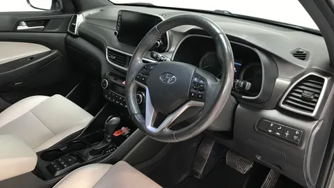 HYUNDAI TUCSON 1.6 CRDi 136 Premium SE 2WD DCT