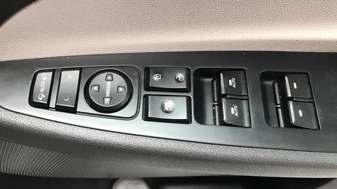 HYUNDAI TUCSON 1.6 CRDi 136 Premium SE 2WD DCT