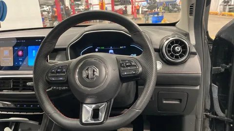 Mg Motor Uk               Hs 1.5 T-GDI SE DCT