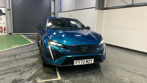 Peugeot 408 1.6 Plug-in Hybrid 225 GT 5dr e-EAT8