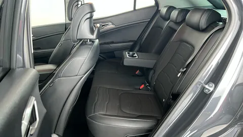 Kia Sportage 1.6T GDi 207 HEV 3 5dr Auto