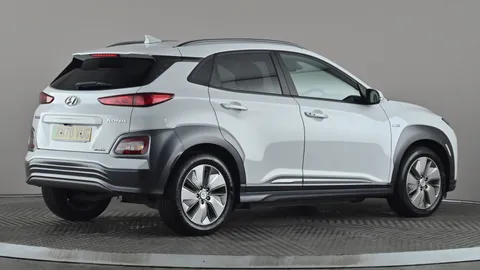 Hyundai Kona 150kW Premium 64kWh Auto