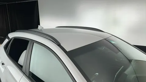 Hyundai Kona 150kW Premium 64kWh Auto